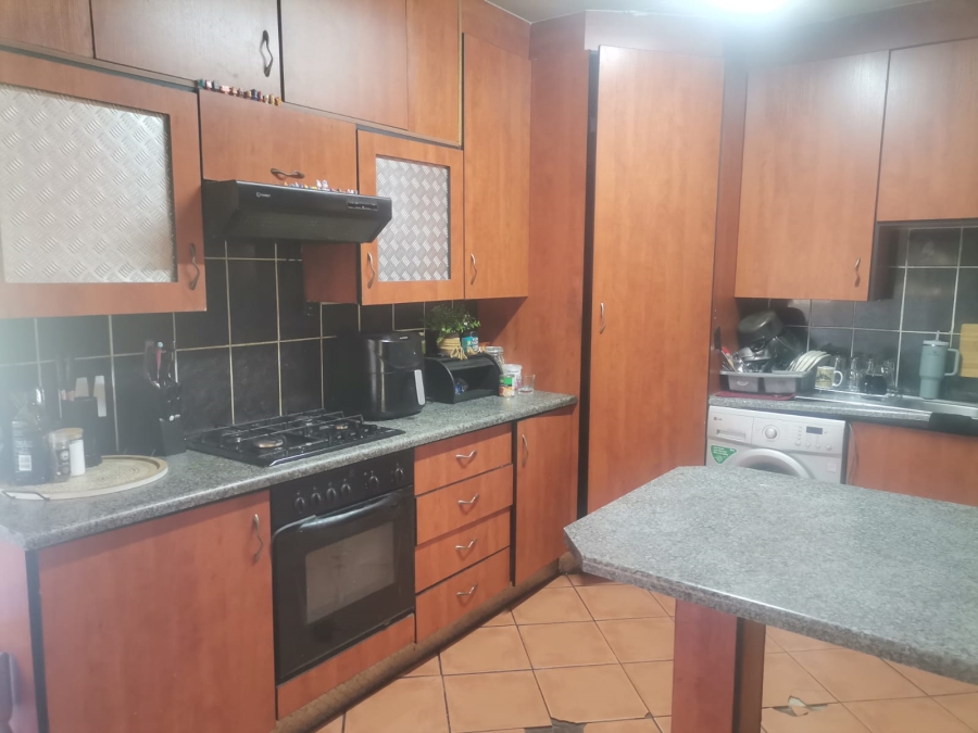 3 Bedroom Property for Sale in Sasolburg Ext 15 Free State